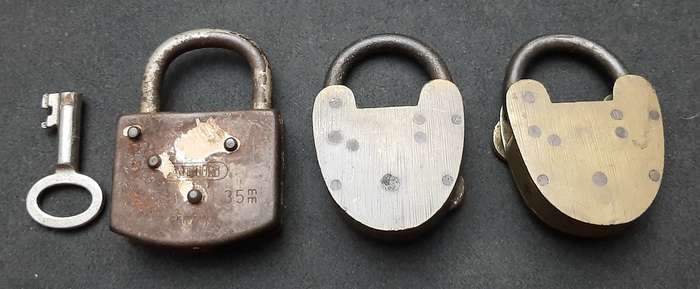 Lot : Early 20th Century - European Brass 'Trap Door' Locks & Steel Padlock ( 3 x Pcs).