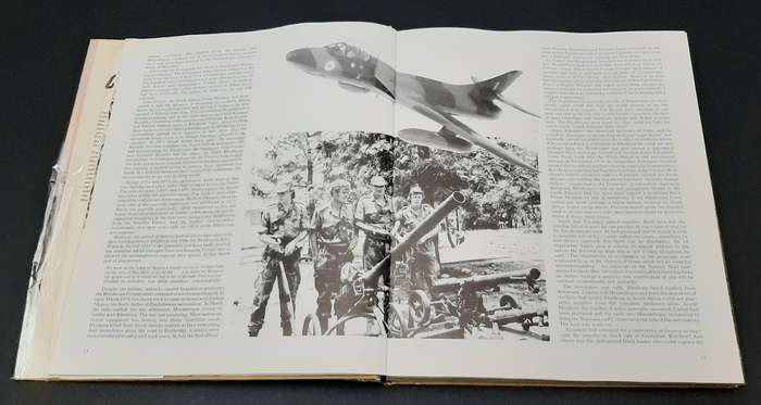 RARE: Rhodesian Bush War 'Contact II' H/cover Book 1st Ed (Paul Moorcroft).