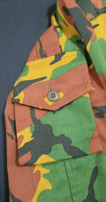 Early 2000s:  British DPM Camouflage 'Tropical Scheme' Private Purchase Fielddress Jacket (XL).