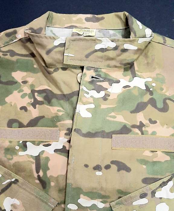 Afghanistan: U.S. Army 'Varied Terrain' Camouflage F/dress L/S Shirt ( L/XL).