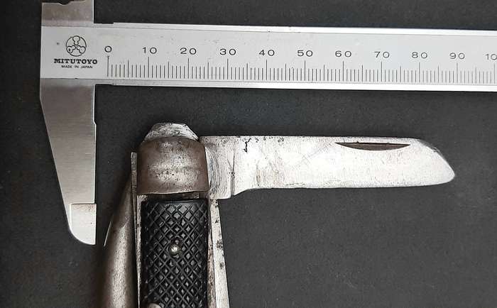 WW2 British Army 1942 Jack-Knife with Bexoid Grips by Roger's, Sheffield