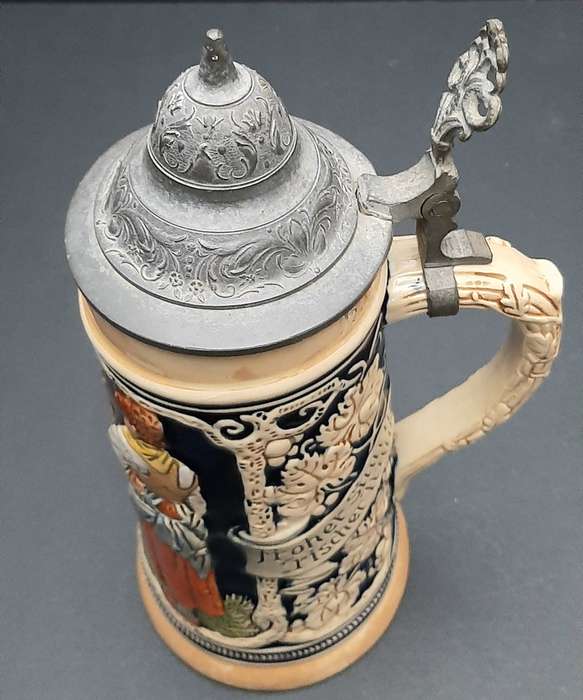 Rare 1930s German Export Glazed Ceramic Bier Stein with Pewter Cap 500 ml