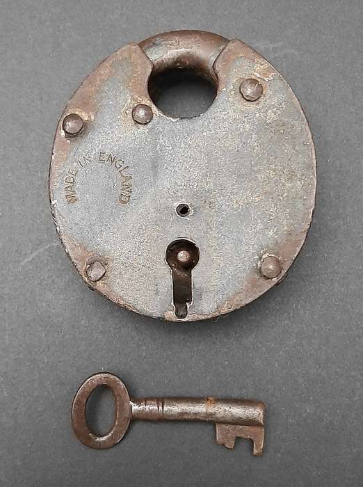 Late 19th Century: English Wrought Iron Padlock w/ Key  (Functional).