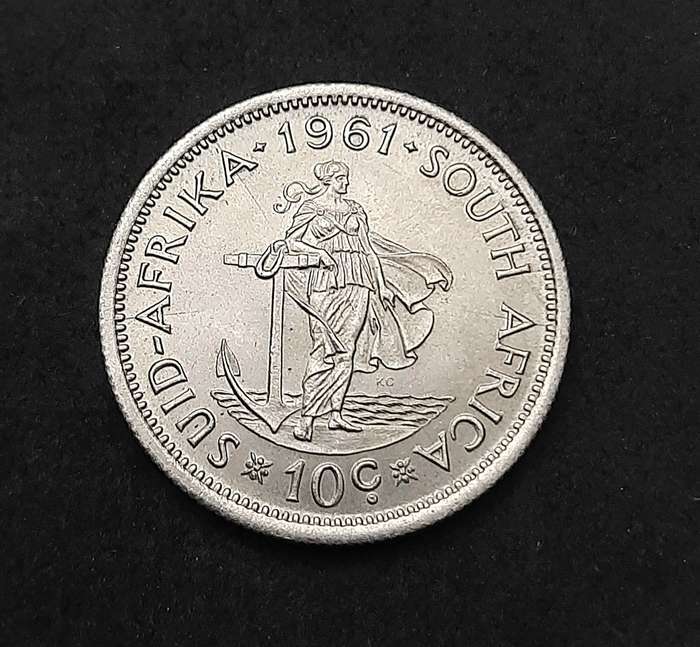 1961 South Africa: .500 Silver 10 cent Coin (XF/XF+).