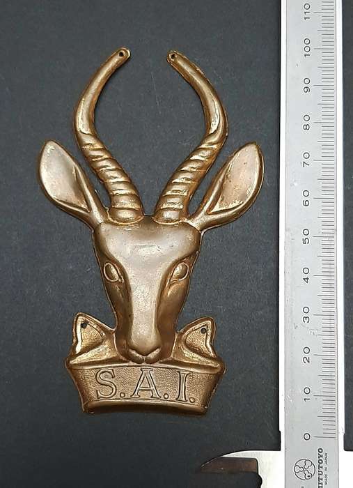 Border War: 1980s SADF Brass Infantry Unit Plaque Mount Escutcheon (10cm x 5.5 cm).