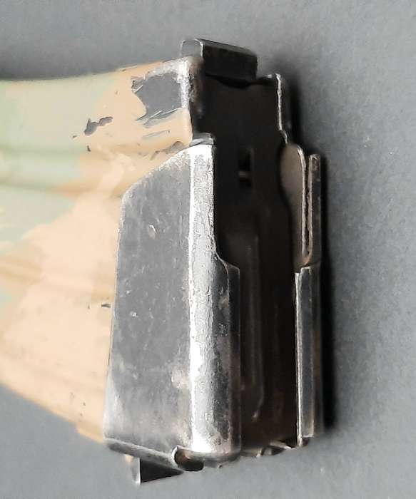 Early 1990s : ABS-ISD / Internal Stability Unit - Custom Camouflage 30 Rd Steel R5 Magazine #1
