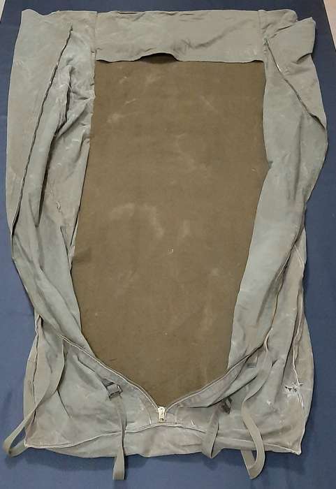 RARE: 1969 SADF Officer's Green Bedding Roll w/ Zipper & Wool Lining (SPJ & Union Marked)