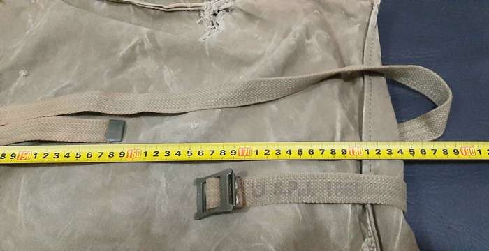 RARE: 1969 SADF Officer's Green Bedding Roll w/ Zipper & Wool Lining (SPJ & Union Marked)