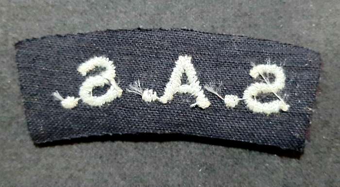 RARE: Early 1980s New Zealand S.A.S Patt.44 Maroon Title & Parachute Wing ( 2 Pcs).