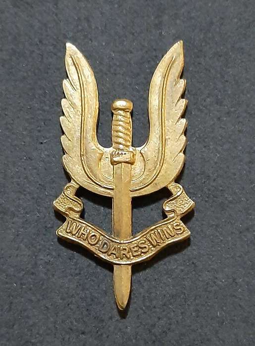 RARE: 1980s British S.A.S Bronze Metallic Beret Badge #2 (No Slide)..