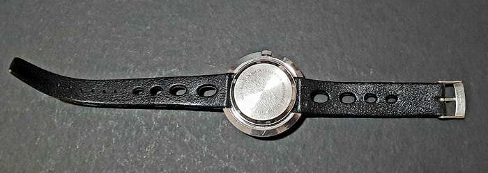 RARE: 1969 INTERPOL DELUXE 21-Jewel Anti-Magnetic Diver's Watch w/ Original Strap (UNTESTED).