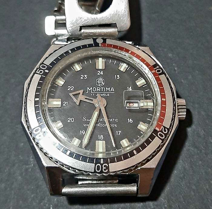 RARE: 1970s Mortima 17-Jewel 'Superdatomatic' Waterproof Diver's Watch (TESTED).