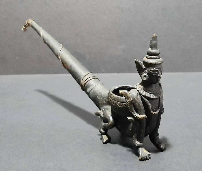 STUNNING: Early-20th Century South-East Asian / Thai Cast Bronze Opium Pipe (23cm).