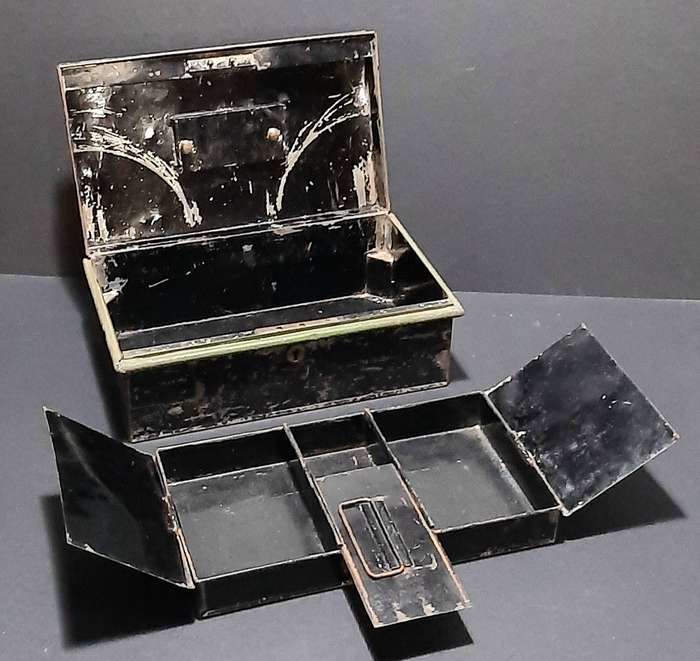 1930s Barclay's Bank South Africa: Metal Currency Storage Box w/ Internal Shelf Segment (31cmx19cm)