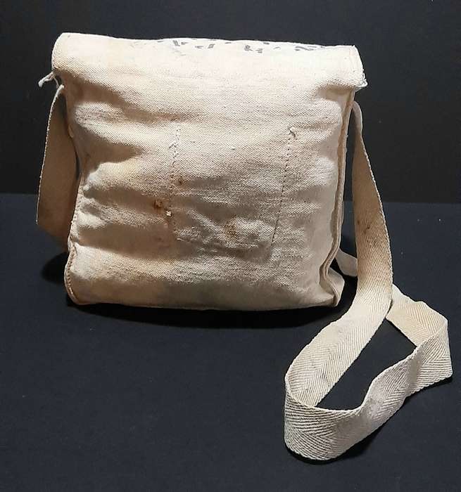 RARE: WW2 UDF Medic's 10-Man First Field Aid Webbing Bag w/ Sling (USED).