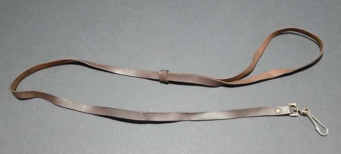 20th Century: Union Defence Force Leather Pistol Lanyard w/ fittings (109 cm).