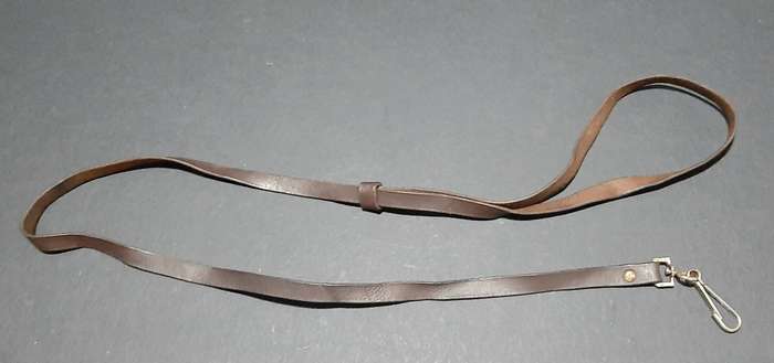 20th Century: Union Defence Force Leather Pistol Lanyard w/ fittings (109 cm).