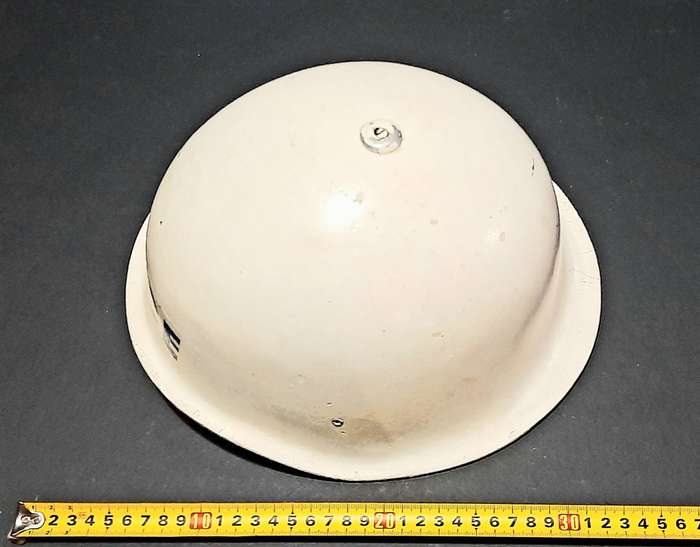RARE: 1960s Rhodesian- BSAP Fibre Riot Helmet w/ Liner & Webbing Chin-Strap (XL).