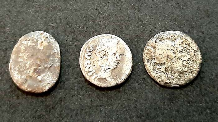 Roman Macedonia: 1st-2nd Century AD Imperial Era Silver Coins x3 Pcs .