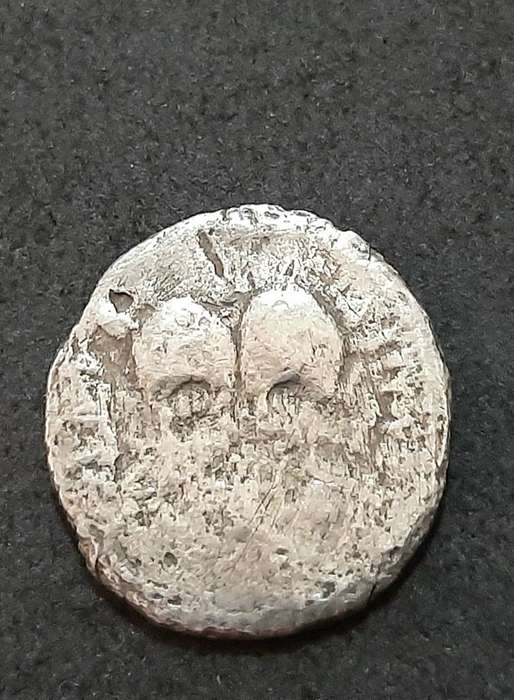 RARE: Roman Macedonia 1st-2nd Century AD Silver Coin w/ Emperor (F).