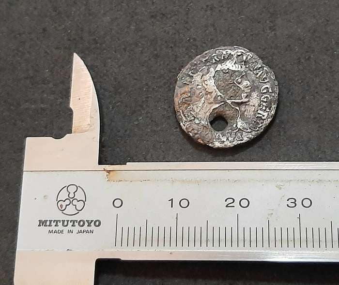 RARE: Roman Gaul ' Barbarian Period' 4th-5th Century AD Billon Silver Coin (Terminated).