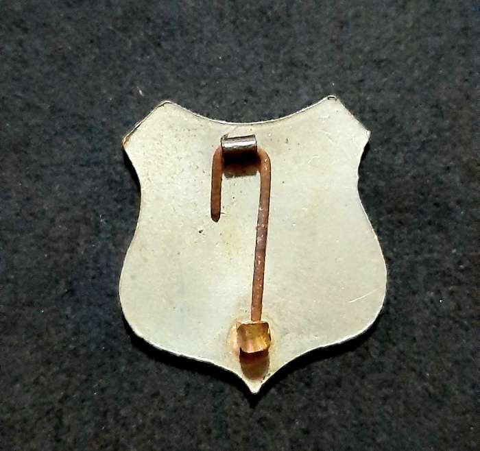 Mid-20th Century: 'Boys Brigade' Youth Organization Wayfarer Badge w/ Pin.