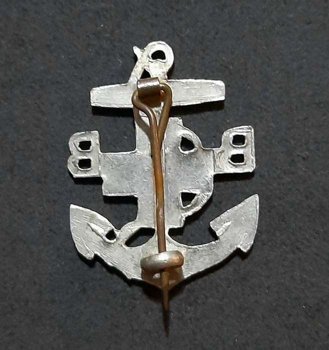 RARE: 20th Century 'Boys Brigade' 3 Years Service Badge w/ Pin.