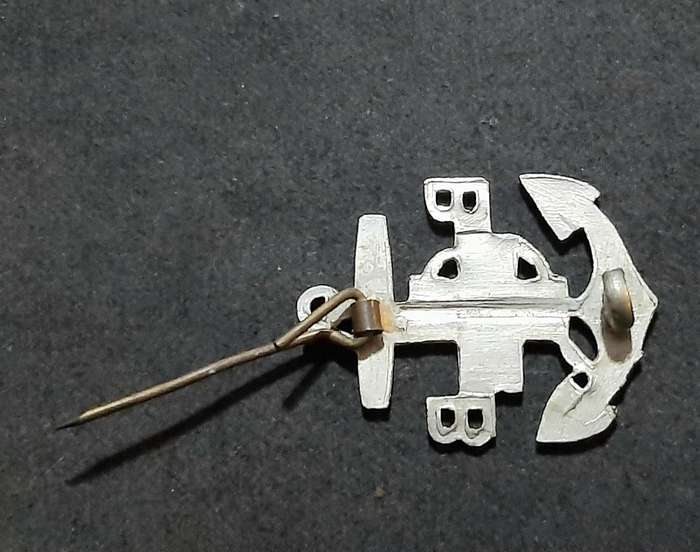 RARE: 20th Century 'Boys Brigade' 3 Years Service Badge w/ Pin.