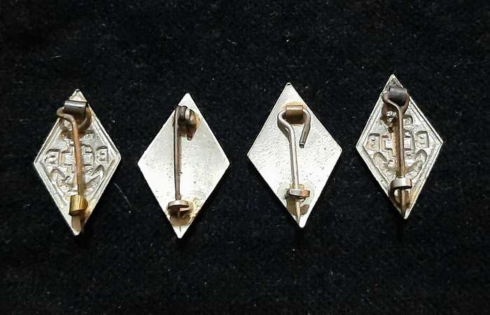 RARE: 20th Century 'Boys Brigade' Lot of 1 Year Service Badges w/ Pins (x 4).