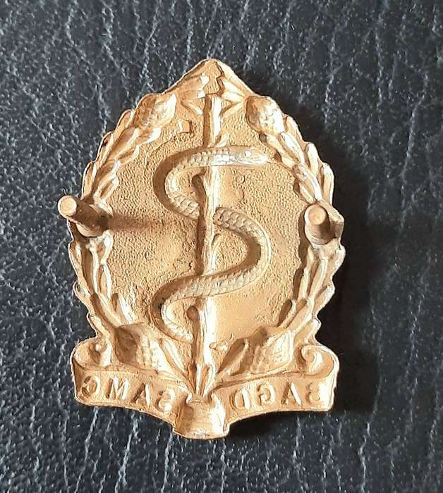 RARE: Border War Pre-1979 SA Medical Corps Enamel & Brass Cap Badge w/ Retention Posts.