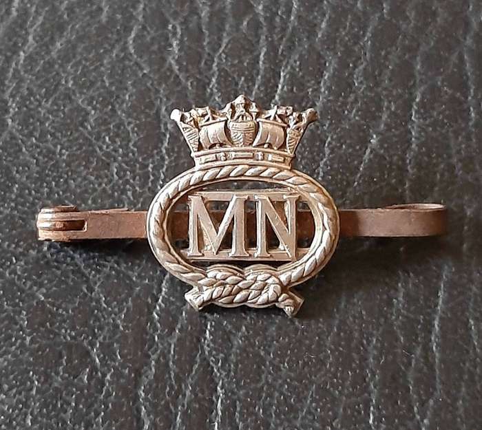 WW2: British Merchant Navy .925 Silver 'Sweetheart Brooch ' w/ Pin .
