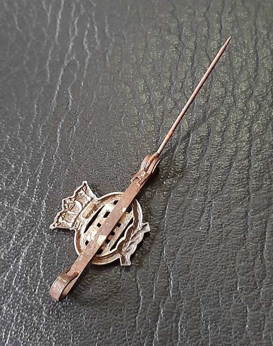 WW2: British Merchant Navy .925 Silver 'Sweetheart Brooch ' w/ Pin .