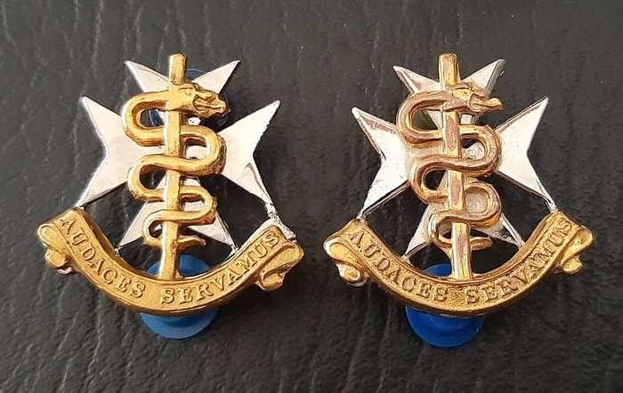 Border War 1980s: SA Medical Service Bi-Metal Collar Badge Pair (Pins Intact).