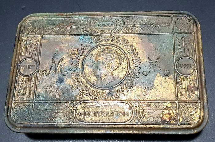 WW1 : Princess Mary Christmas 1914 Tin w/ Cardboard Insert (Att. Officer 1st D.L.I.)