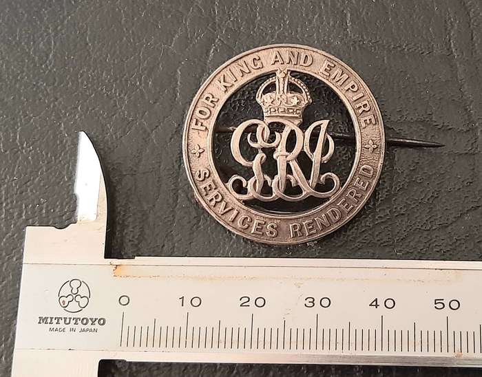 RARE: WW1. 925 Silver British Empire Wound Badge Services Rendered w/ Pin (SA Issue).