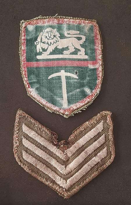 Rhodesian Bush War:1970s Rhodesian Army TypeII Flash & Camouflage Sergeants Rank Insignia  ( 2x Pcs)