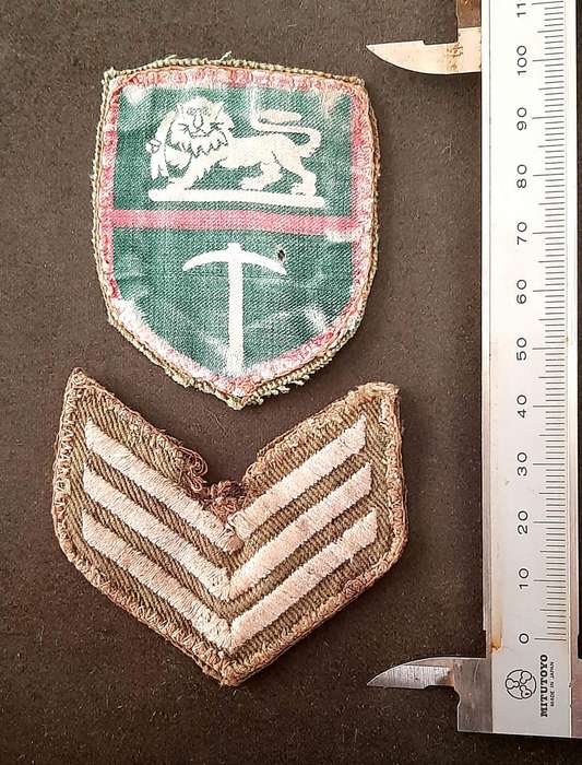 Rhodesian Bush War:1970s Rhodesian Army TypeII Flash & Camouflage Sergeants Rank Insignia  ( 2x Pcs)