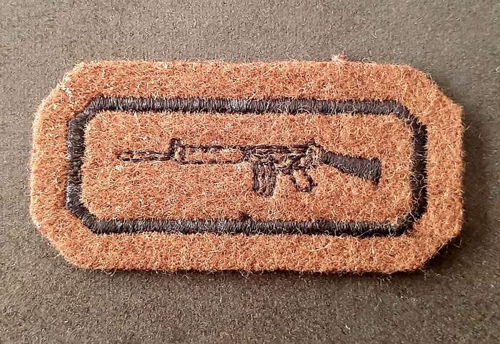 Border War: 1970s SADF Nutria Felt Embroidered Marksman's Proficiency Badge.