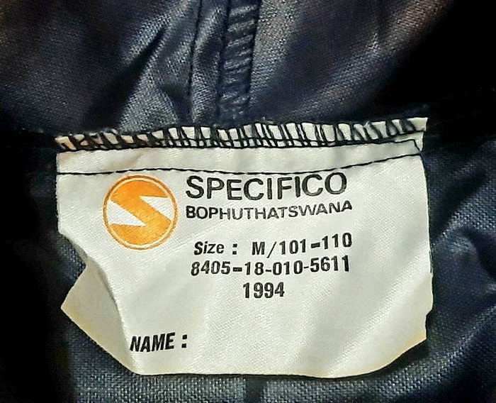 1990s SA Air Force: UNISSUED Blue Fielddress 'Bluetria' Rain Coat w/ Fittings (Medium/Large).