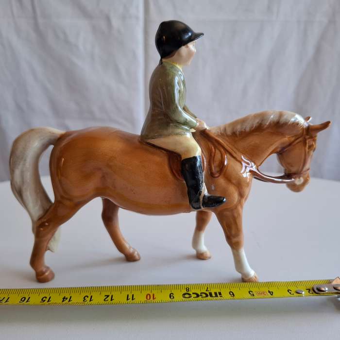 Beswick Boy on Pony Model no 1500 in Excellent Condition  (H 15 CM )