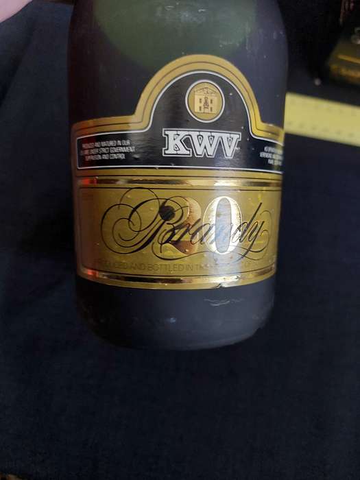Vintage KWV Aged Twenty years Brandy -750ml- Sealed - Good Condition