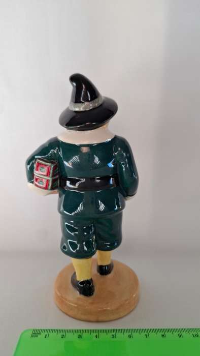 Royal Doulton  Figurine "John Ginger" - Excellent Condition