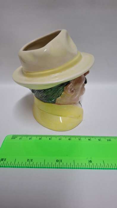 Royal Doulton  Medium Size Character Jug "The Bowls Player" D.6896 - Excellent Condition