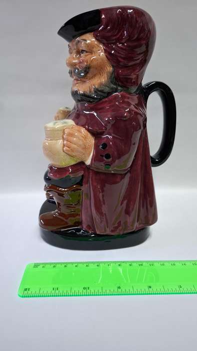 Royal Doulton Large Toby Jug "FalStaff " D. 6062- Excellent Condition
