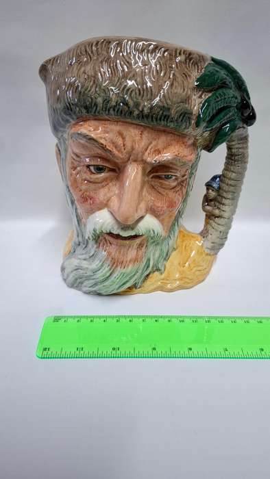 Royal Doulton Large Toby Jug "Robinson Crusoe " D. 6539 - Excellent Condition