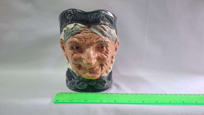 Royal Doulton Large Toby Jug "Granny" D.5521 - Excellent Condition
