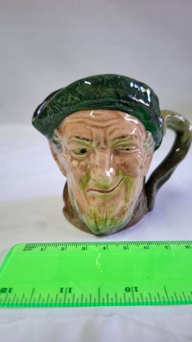 Royal Doulton Small Toby Jug "Auld Mac" D. 5824 - Excellent Condition