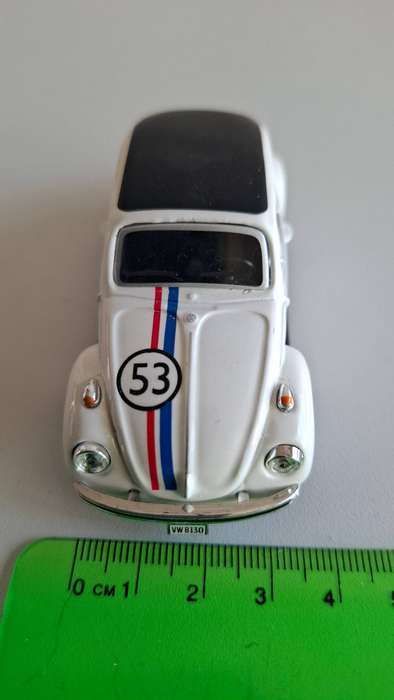 Wow!!!! Volkswagen Beetle Diecast "Herbie" in Good Condition - No Makers Name