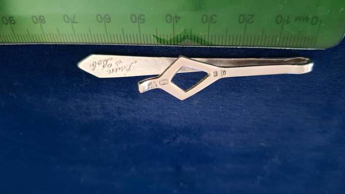 Hallmarked Silver Tie Pin (7.1 Grams)