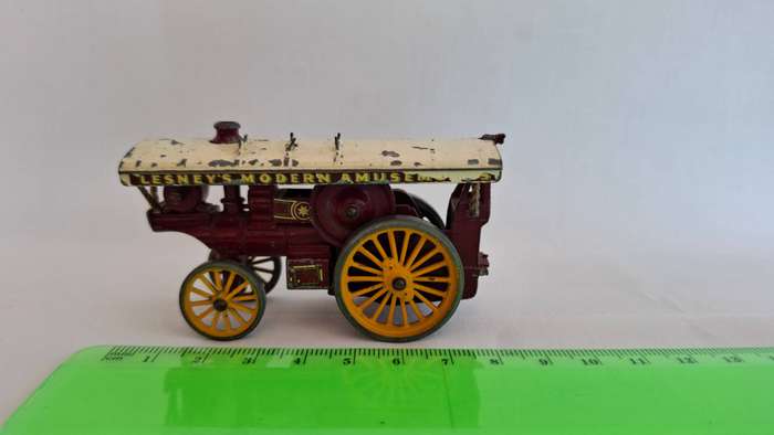 Vintage Lesney Diecast No.9  Fowler Showman's Engine - Good Condition
